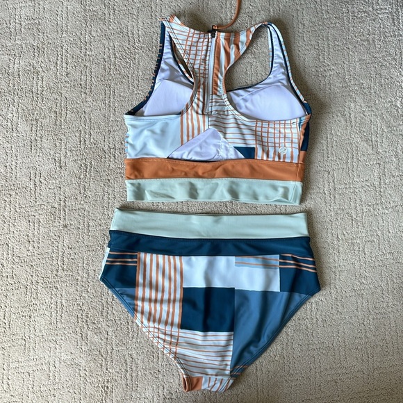 Women’s Nani two piece bathingsuit - Picture 2 of 8